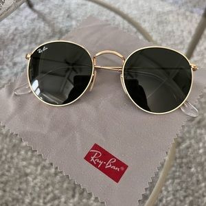 Ray-Ban RB3447 Round Metal Sunglasses